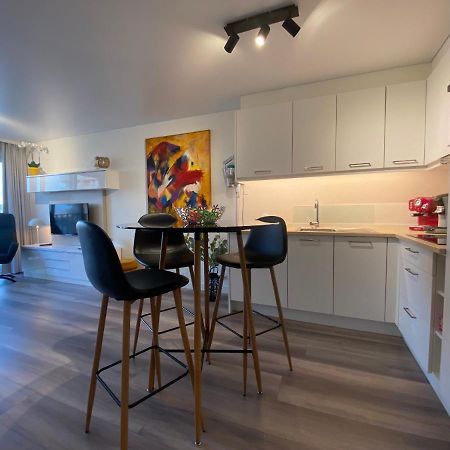Moderne Studio Aan Zee Apartamento Ostende Exterior foto