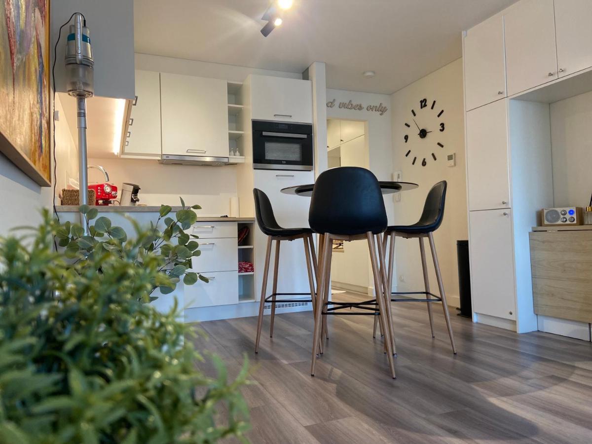 Moderne Studio Aan Zee Apartamento Ostende Exterior foto