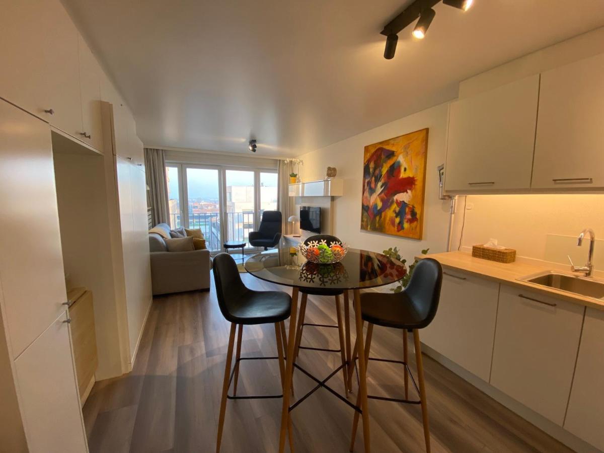Moderne Studio Aan Zee Apartamento Ostende Exterior foto
