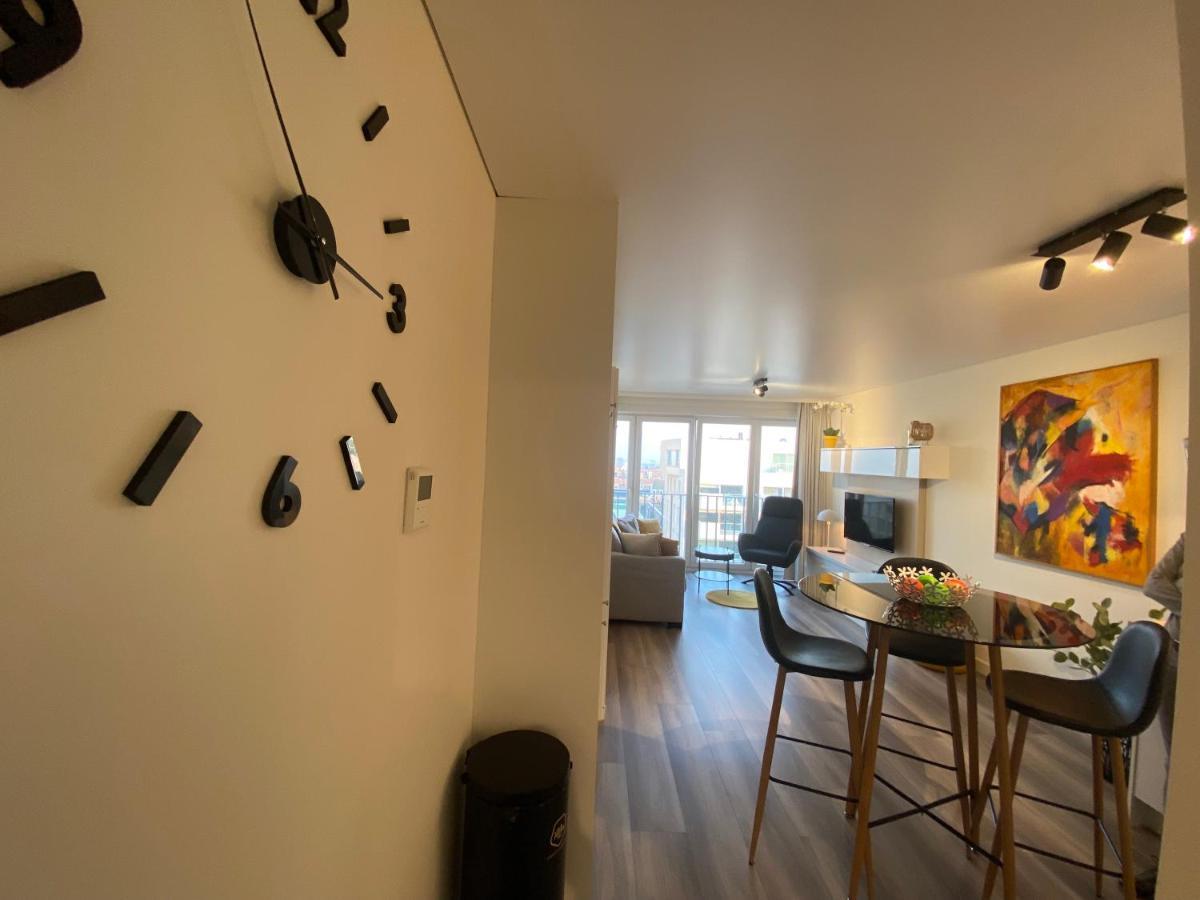 Moderne Studio Aan Zee Apartamento Ostende Exterior foto