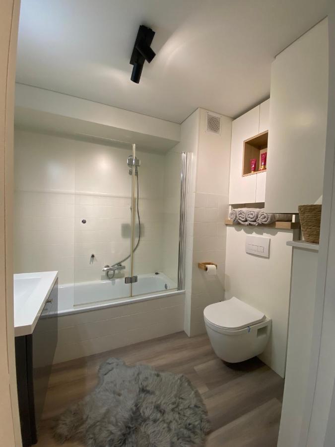 Moderne Studio Aan Zee Apartamento Ostende Exterior foto